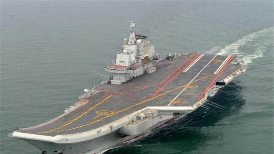 Trung Quốc nói tàu sân bay Liêu Ninh đã sẵn sàng chiến đấu - 1
Tàu sân bay Liêu Ninh. (Ảnh: AFP)
