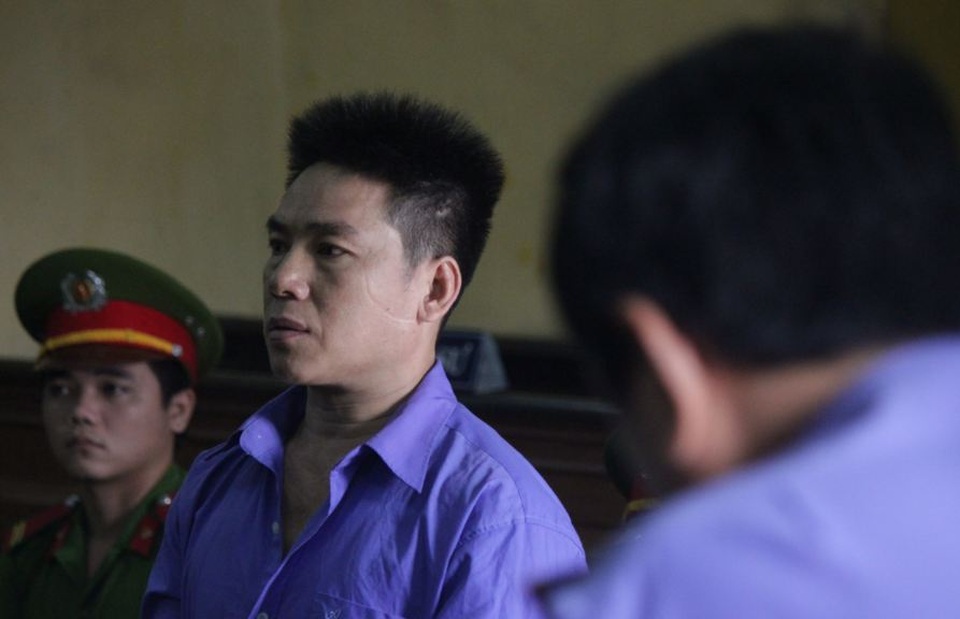 Kẻ giết người phân xác xin giảm nhẹ hình phạt để nuôi con nhỏ - 1 Bị cáo Tuấn bị tuyên phạt án tử hình.