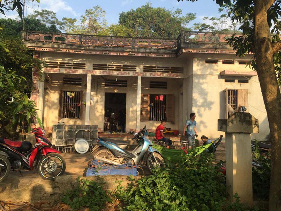 Tử tù Hàn Đức Long: "Tôi mừng đến không ngủ được" - 4
Ngôi nhà xập xệ của gia đình ông Long