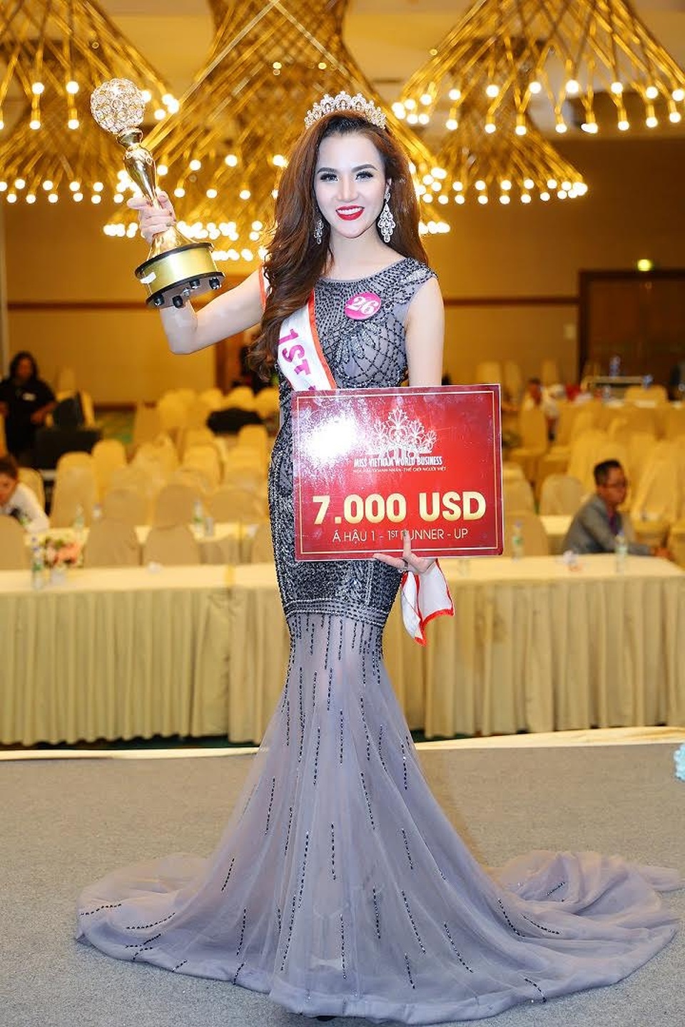 Ngọc Châm bất ngờ đăng quang Á hậu Hoa hậu doanh nhân Thế giới người Việt - 3 Ngọc Châm bất ngờ đăng quang Á hậu Hoa hậu doanh nhân Thế giới người Việt - 3