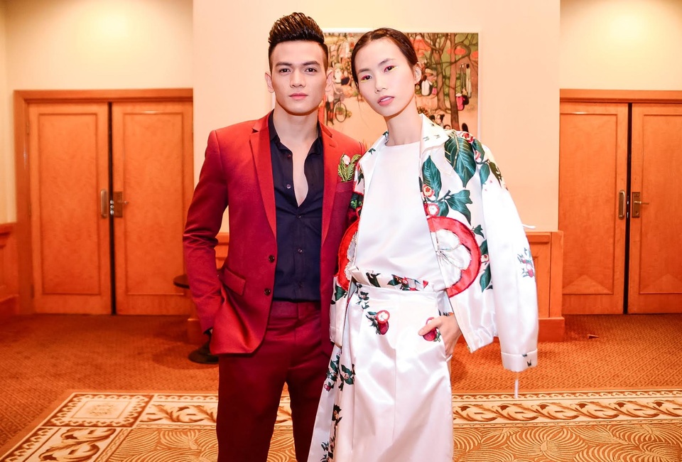 Cảm hứng Việt Nam thổi hồn vào “Elle Fashion Journey 2016” - 3 Cảm hứng Việt Nam thổi hồn vào “Elle Fashion Journey 2016” - 3