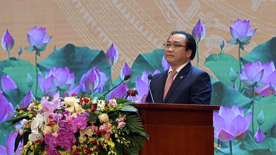 Khí phách “Quyết tử để Tổ quốc quyết sinh” - bản anh hùng ca mùa Đông - 4
Bí thư Hà Nội Hoàng Trung Hải tái hiện Ngày toàn quốc kháng chiến (Ảnh: Mạnh Thắng)