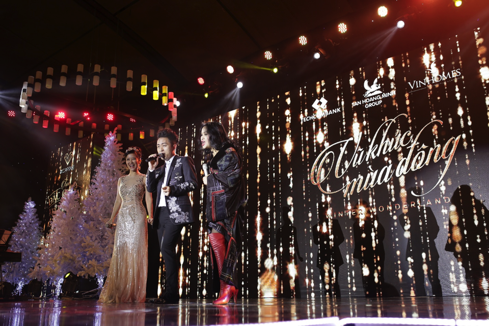 Bước chân vào cộng đồng đẳng cấp cùng Đêm hội Vũ khúc Mùa Đông - 1
Đêm nhạc dành riêng cho cư dân tương lai của D’.Capitale với sự góp mặt của các nghệ sỹ hàng đầu