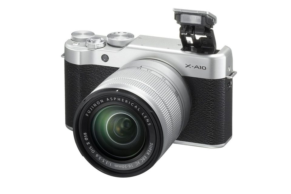 Fujifilm ra mắt máy ảnh không gương lật giá rẻ dành cho người thích selfie - 3
X-A10 là chiếc máy ảnh không gương lật rẻ nhất cho đến thời điểm này của Fujifilm.