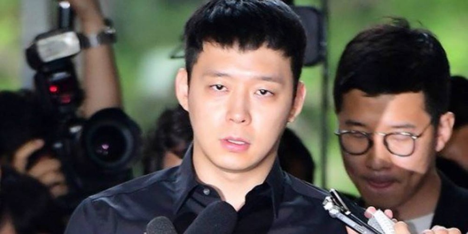 
Nam diễn viên xứ Hàn Park Yoo Chun
