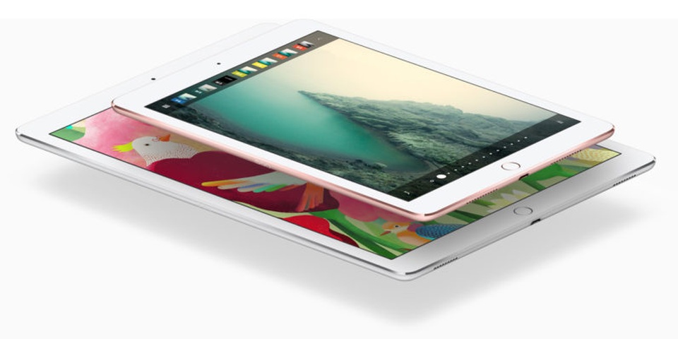 Apple ra mắt iPhone 7/7 Plus màu đỏ cùng 4 phiên bản iPad trong tháng 3? - 1 Các thế hệ iPad bị Apple bỏ rơi khá lâu, sẽ được nâng cấp ngay trong tháng 3 tới.