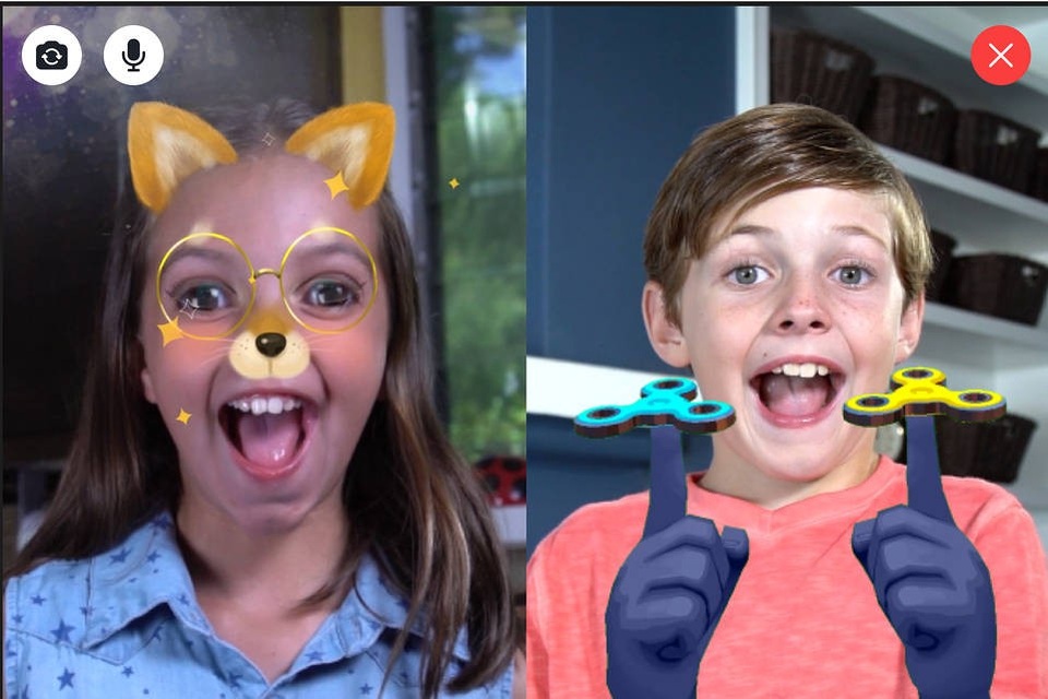 Facebook Messenger Kids ra mắt, nhiều tiện ích tới mức người lớn cũng muốn dùng - 2 Messenger Kids sở hữu nhiều tính năng độc đáo và thậm chí có phần vượt trội hơn phiên bản gốc.