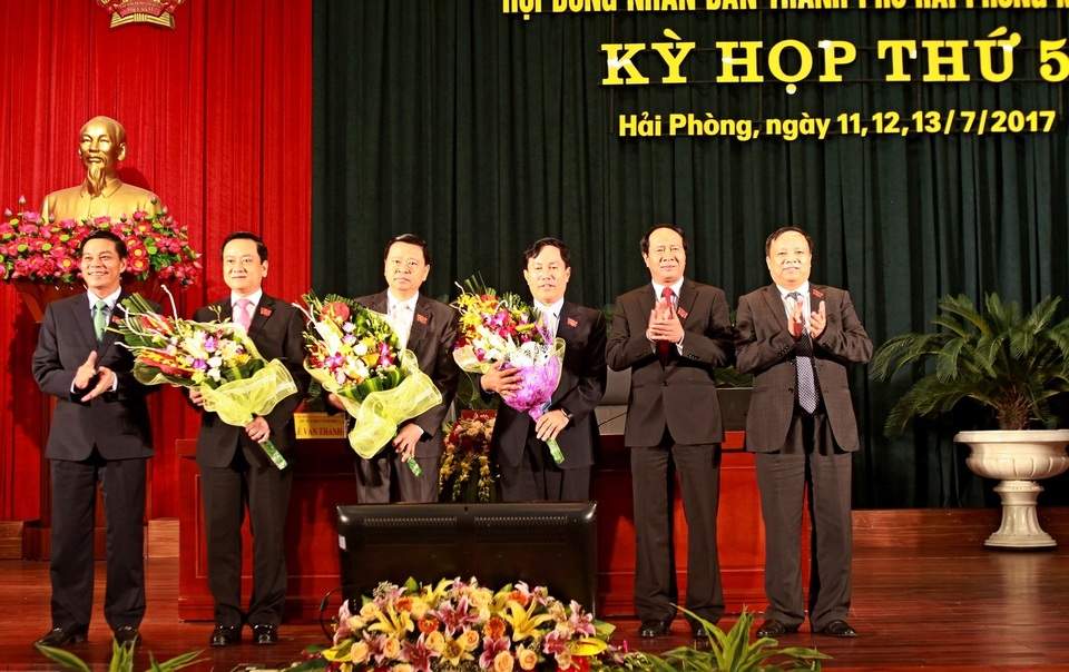 Hải Phòng có thêm 2 phó chủ tịch UBND - 1
Hải Phòng có thêm 2 Phó Chủ tịch UBND thành phố (ảnh CTV)