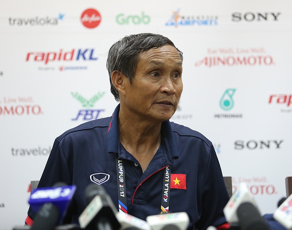 HLV Mai Đức Chung: “Cơ hội giành HCV của Việt Nam và Thái Lan như nhau” - 1
HLV Mai Đức Chung hài lòng về các học trò
