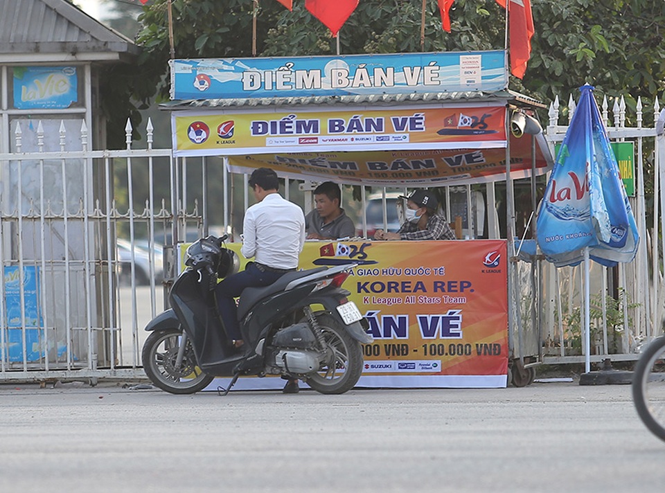 Vé trận U22 Việt Nam - Ngôi sao K-League ế ẩm - 10
Người hâm mộ Việt Nam thực sự thờ ơ với trận đấu này