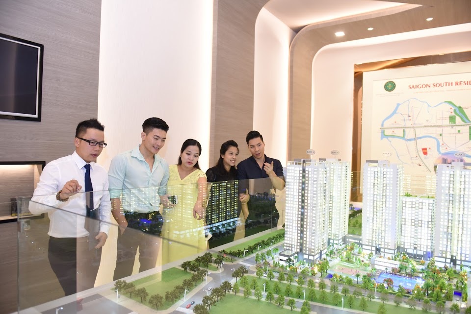 Muốn ở gần nhau nên dự án nào 2 gia đình cũng cùng nhau đến tham quan, tìm hiểu