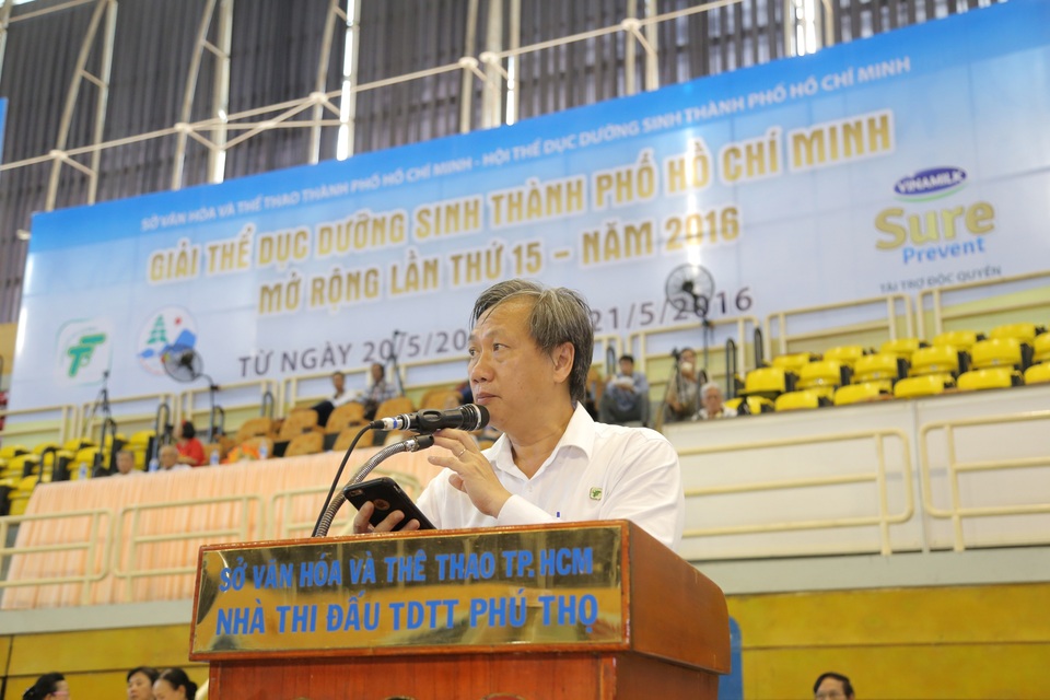 Đồng diễn Thể dục dưỡng sinh có số lượng người cao tuổi tham gia đông nhất - 1 Ông Mai Bá Hùng – Phó Giám Đốc Sở Văn Hóa và Thể Thao TPHCM phát biểu tại Giải thi đấu