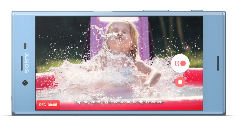 Trải nghiệm quay slow motion chậm khó tin trên Xperia XZs - 1
Xperia XZs đang nắm giữ kỷ lục camera quay siêu chậm với tốc độ 960 khung hình/giây