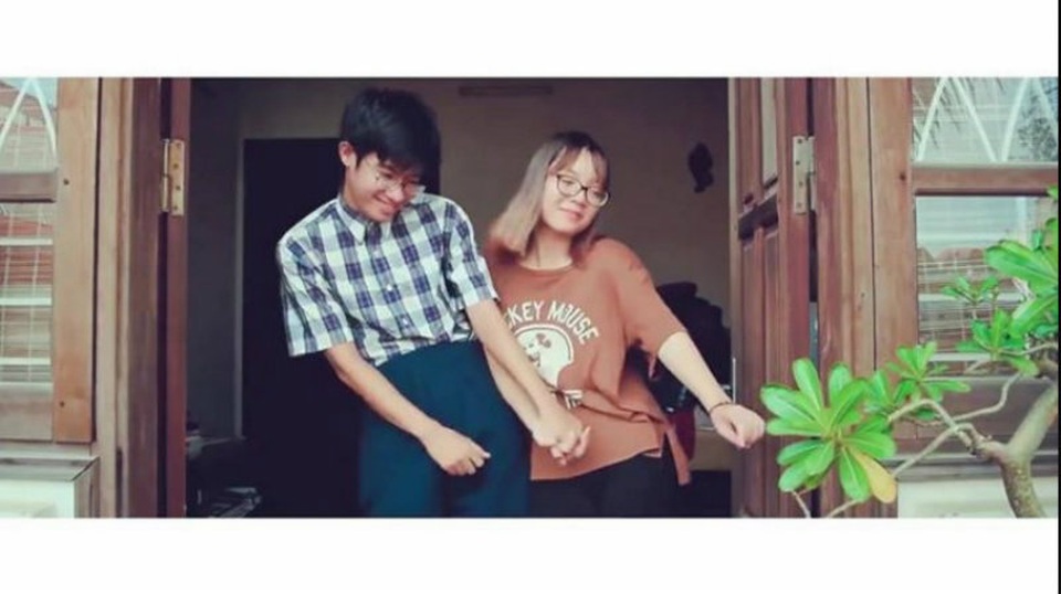 Thú vị clip kỷ niệm tình yêu được “góp nhặt” suốt 1 năm - 1
Quang Huy và Nguyễn Trang