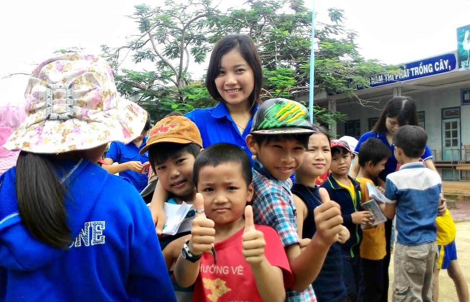 “Sao tháng Giêng” học giỏi, đa tài, giàu lòng nhân ái - 2 Có nhiều thành tích xuất sắc trong học tập và công tác xã hội, Phương đã đạt giải thưởng Sao tháng Giêng của Trung ương Hội Sinh viên Việt Nam từ năm 2015