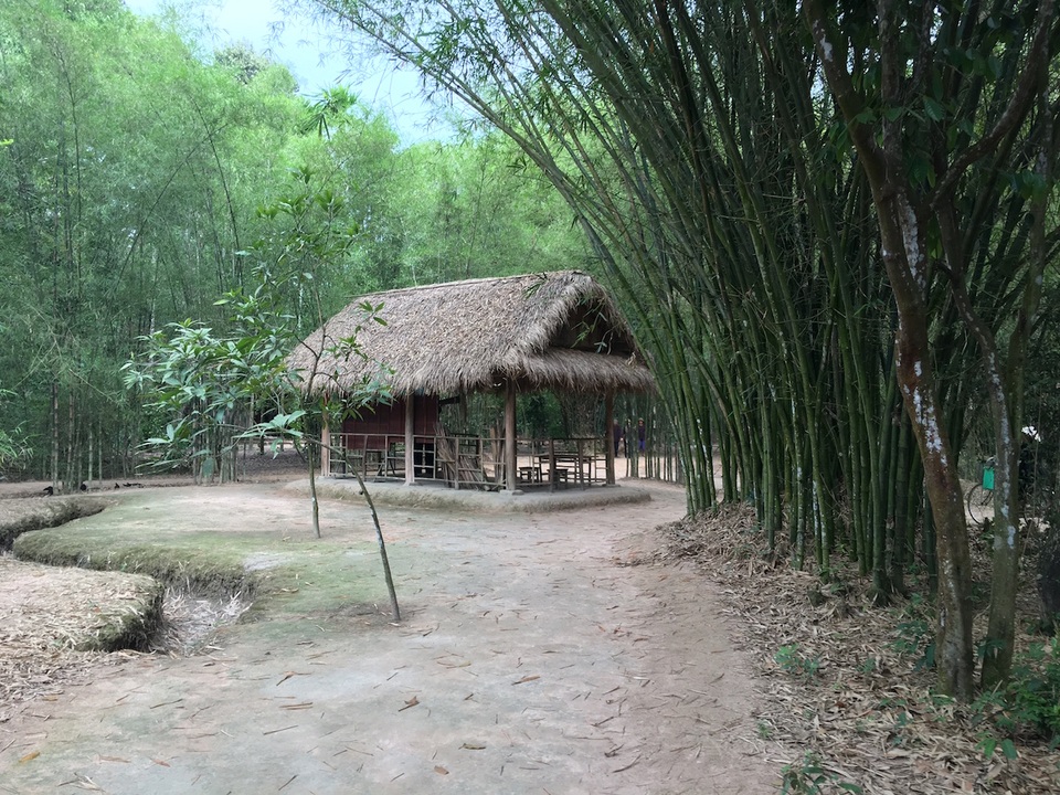 Đến địa đạo Củ Chi "trải nghiệm" cuộc chiến từ trong lòng đất! - 1 Đến địa đạo Củ Chi "trải nghiệm" cuộc chiến từ trong lòng đất! - 1