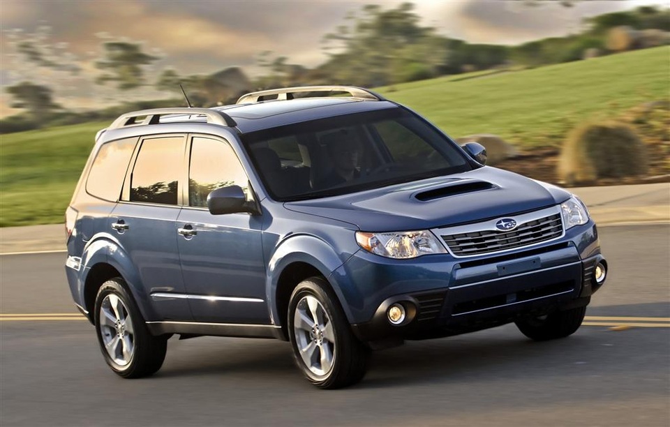 Triệu hồi Subaru Forester tại Việt Nam - 1 Subaru Forester 2.0L phiên bản 2010