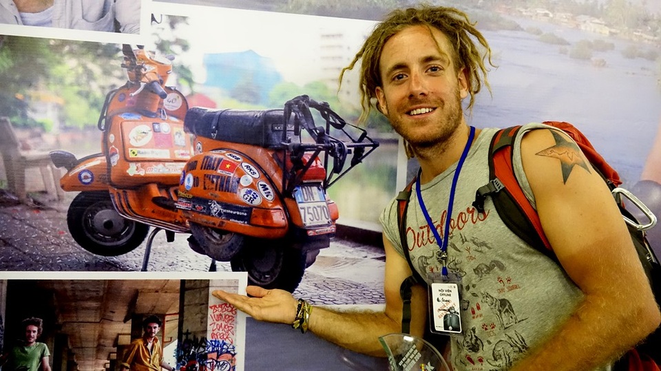 
Thời điểm chúng tôi gặp Rietro, chiếc LML Star 125 đã được gửi về Italy. 
