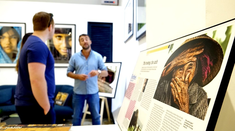 Gặp người chụp bức ảnh đăng trên 200 tạp chí của thế giới - 1 Câu chuyện của Réhahn không chỉ được chia sẻ với bạn bè mà còn được đưa vào công việc khi Réhahn chia sẻ với khách hàng của mình