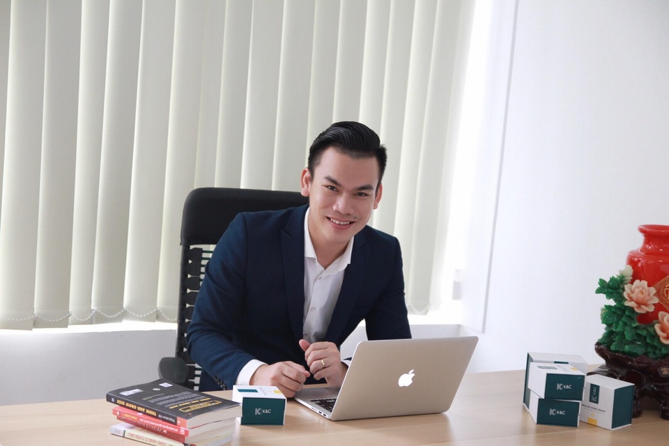 Bí quyết thành công của doanh nhân Hoàng Ngọc Cường - 1 Anh Hoàng Ngọc Cường - Giám đốc điều hành của công ty Mỹ phẩm K&C Việt Nam
