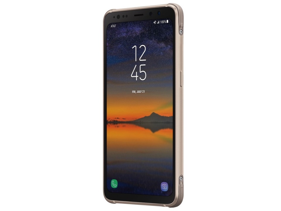 Samsung hé lộ Galaxy S8 Active loại bỏ thiết kế đặc trưng của dòng Edge - 1 Galaxy S8 Active với khung viền được làm dày hơn rõ rệt, đồng thời loại bỏ thiết kế màn hình cong truyền thống trên dòng sản phẩm Edge.