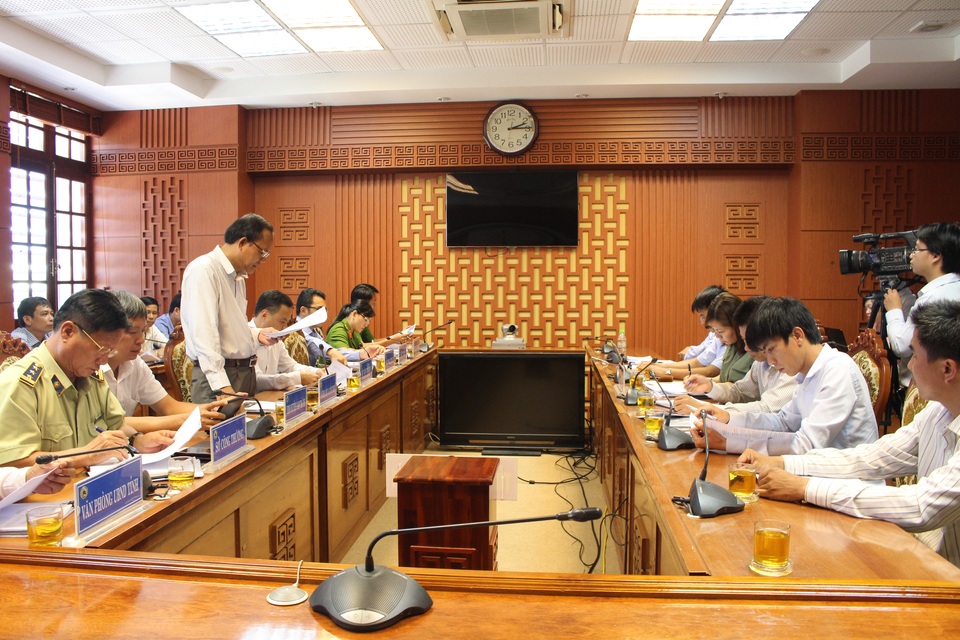 Bộ Khoa học và Công nghệ hỗ trợ Quảng Nam chống sâm Ngọc Linh giả - 1 Bộ KH&CN làm việc với lãnh đạo Quảng Nam về sâm Ngọc Linh