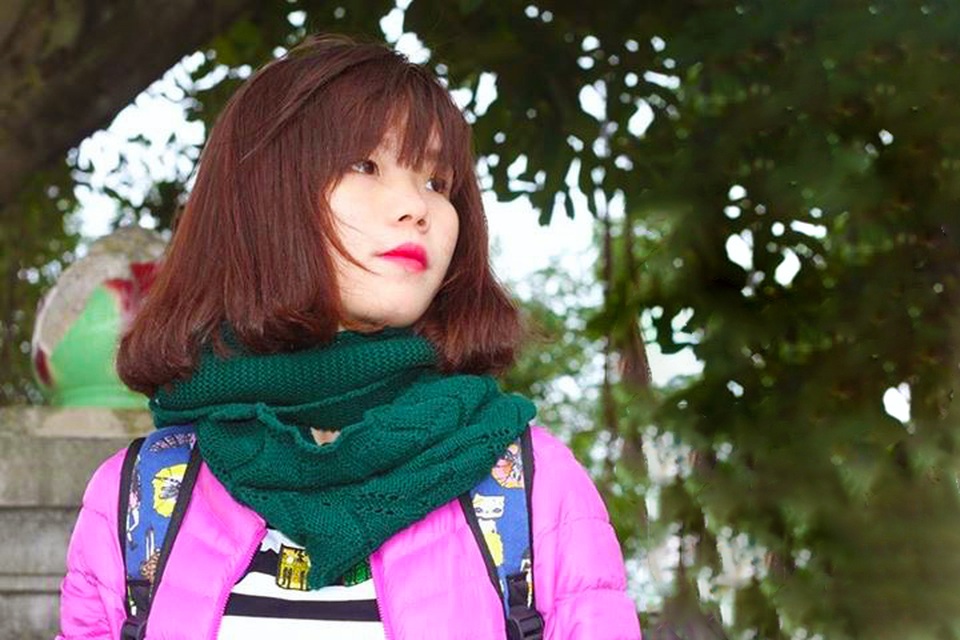 Cứ mãi nhìn về phía một người không dành cho em, có đáng hay không? - 1
Hạnh phúc ngắn ngủi nhưng em mang theo mãi trên suốt hành trình. Những lúc buồn nhất, người đầu tiên em nghĩ đến là người ấy... (ảnh minh họa)