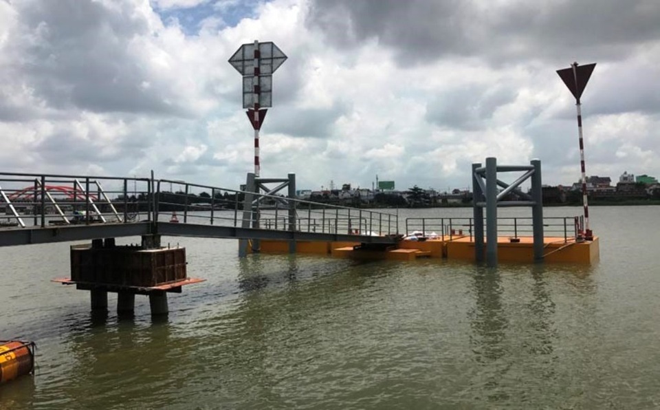 Sắp vận hành kỹ thuật "xe buýt" đường sông đầu tiên ở Sài Gòn - 3
Đến thời điểm này, dự án buýt đường sông tuyến số 1 đã và đang hoàn thành những hạng mục cơ bản của bến.