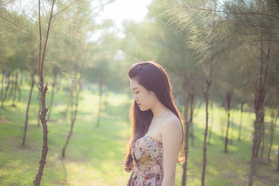 Đã là người yêu "cũ" rồi, cớ sao tim vẫn đau? - 1 Người yêu cũ có người yêu mới, bình yên mới, hạnh phúc mới... (Ảnh minh họa: Nguyễn Hải)