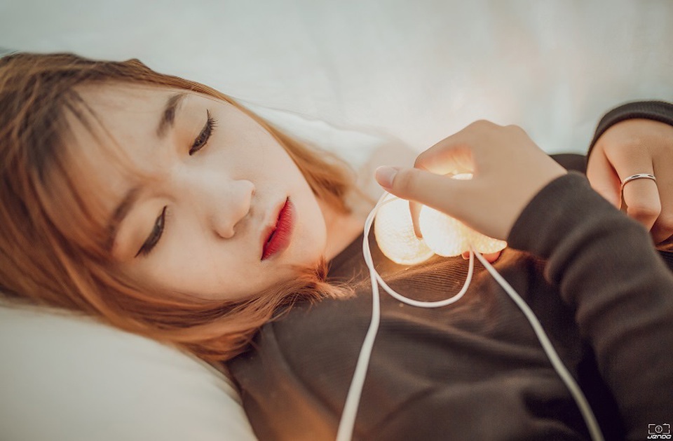Chuyện cũ, người cũ, nhắc lại chỉ thêm đau lòng - 1 Phụ nữ thông minh sẽ không ghen tuông với quá khứ, phụ nữ khôn ngoan thường khéo léo trong lối cư xử khi có sự cố (Ảnh minh họa: Anh Quân Đỗ)