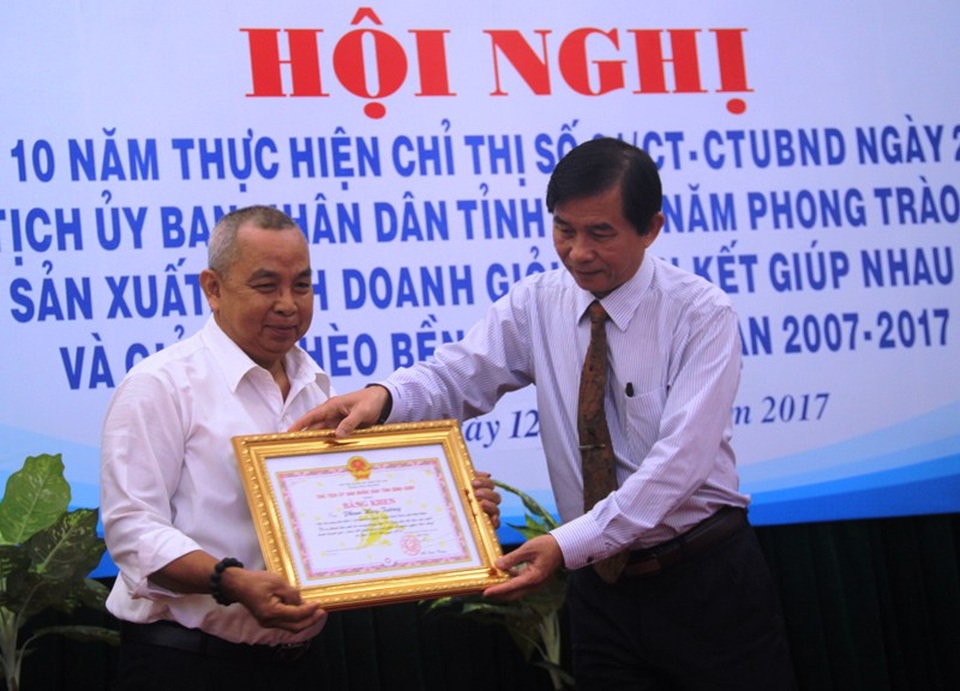 Những nông dân từ nghèo vượt lên giàu có nhờ vào các mô hình sản xuất, kinh doanh hiệu quả