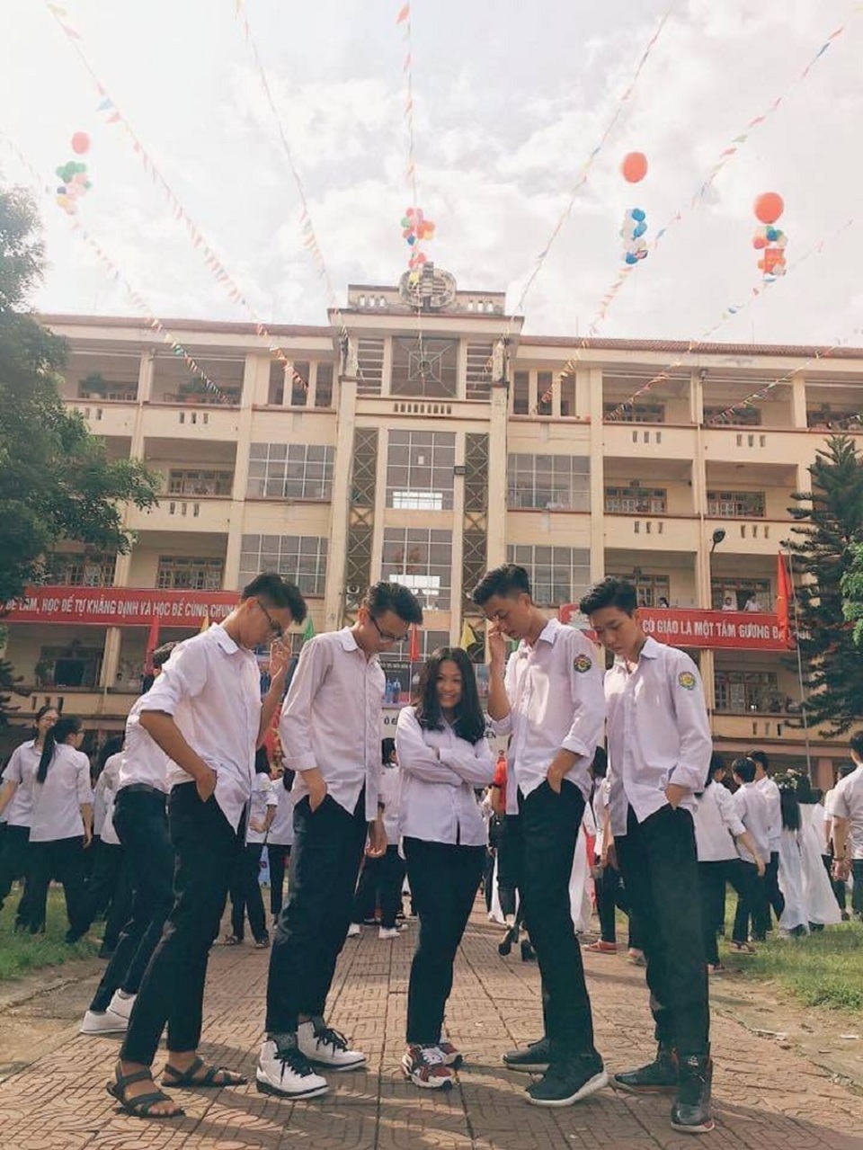 Nhóm bạn thân Lào Cai chứng minh “F4 Vườn sao băng” là có thật - 1 Bức ảnh ‘Vườn sao băng” đang được dân mạng chia sẻ