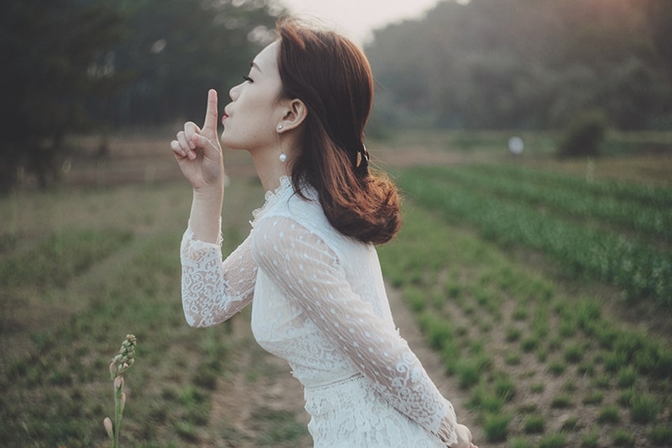 Đừng nhắc mãi điệp khúc "bao giờ lấy chồng" - 1 Hôn nhân vốn là chuyện của cả đời người, đâu phải ai sinh ra cũng tìm được một nửa của mình ngay đâu… (Ảnh minh họa: Ngọc Mai)