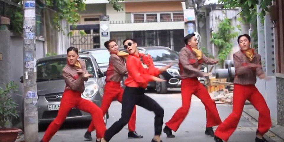 Sốt clip cưới "60 năm cuộc đời" của cặp vũ công Sài Gòn - 4 Sốt clip cưới "60 năm cuộc đời" của cặp vũ công Sài Gòn - 4