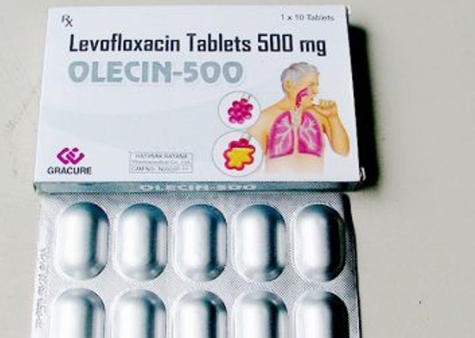 Phát hiện nhiều loại thuốc không đạt tiêu chuẩn chất lượng - 1 Thuốc viên nén bao phim Olecin-500 là một trong 2 loại thuốc được yêu cầu thu hồi trên địa bàn tỉnh Thanh Hóa