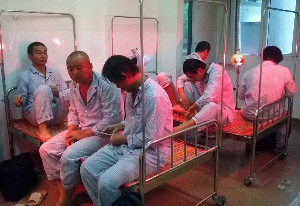 90 chiến sĩ biên phòng cứu 71 thuyền viên trong bão dữ - 3 Các thuyền viên được Bộ đội biên phòng tỉnh Bình Định cứu