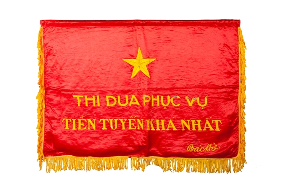 Huyền thoại của người dân xứ Thanh trên đường lên Điện Biên Phủ - 15 Những thành tích đó mãi mãi xứng đáng với lời biểu dương khen ngợi của Chủ tịch Hồ Chí Minh: “Bây giờ tiếng Việt Nam đến đâu, tiếng Điện Biên Phủ đến đó. Tiếng Điện Biên Phủ đến đâu, đồng bào Thanh Hóa cũng có một phần vinh dự đến đó”