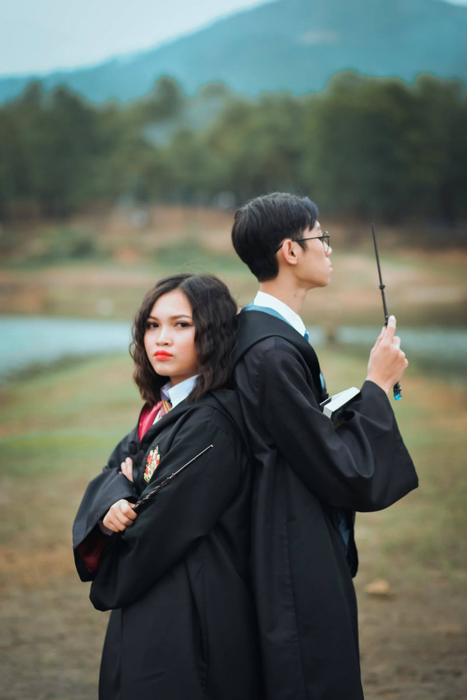 Độc đáo bộ ảnh kỷ yếu đậm chất "Harry Potter" của học sinh Hải Phòng - 13 Độc đáo bộ ảnh kỷ yếu đậm chất "Harry Potter" của học sinh Hải Phòng - 13