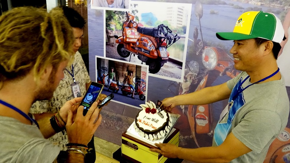 Rietro đã có những kỉ niệm đẹp cùng những người bạn Việt Nam