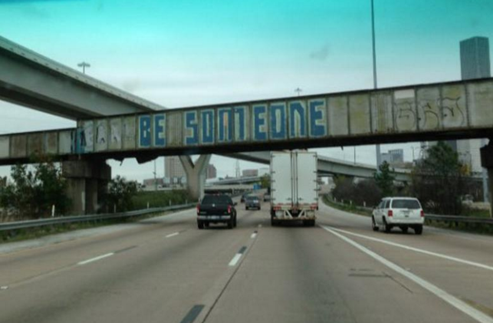 Chùm ảnh cho thấy sức tàn phá kinh hoàng của 'siêu bão' đổ bộ nước Mỹ - 12 Chùm ảnh cho thấy sức tàn phá kinh hoàng của 'siêu bão' đổ bộ nước Mỹ - 12