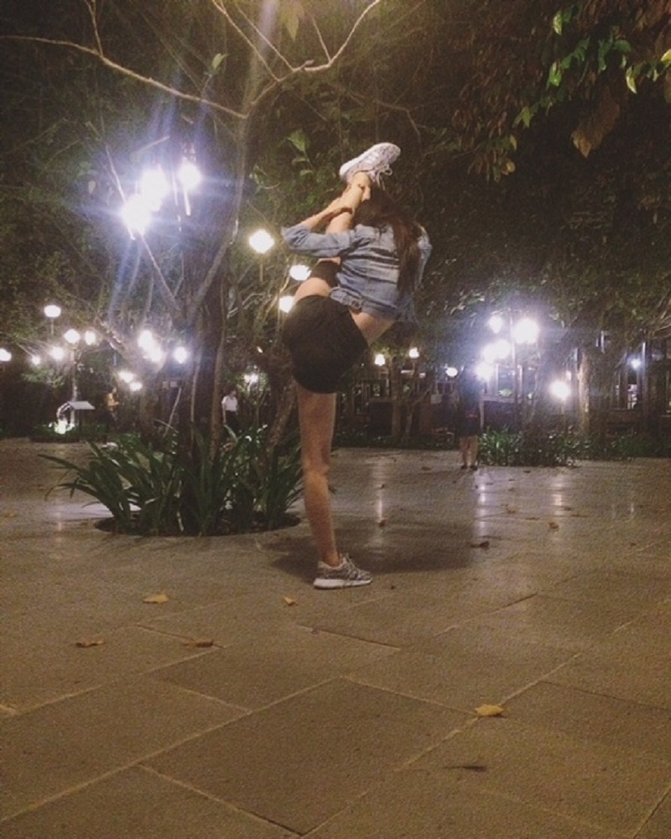 Phong cách check-in có “một không hai” của nữ sinh Nha Trang - 15 Phong cách check-in có “một không hai” của nữ sinh Nha Trang - 15