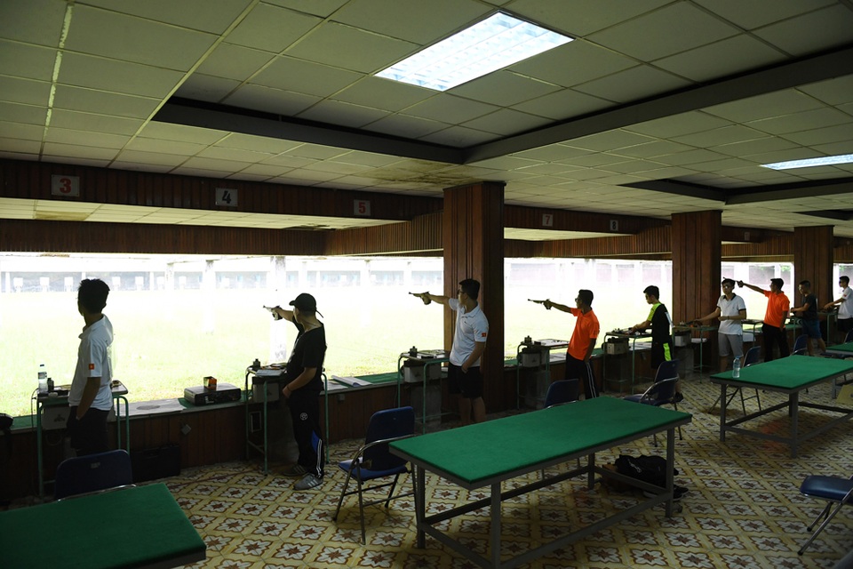 
Giải vô địch Bắn súng trẻ quốc gia năm 2017 sẽ kết thúc vào ngày 8/8. Ở SEA Games 29 sẽ diễn ra tại Malaysia trong tháng 8 này, bắn súng Việt Nam đặt chỉ tiêu giành 4 huy chương Vàng.
