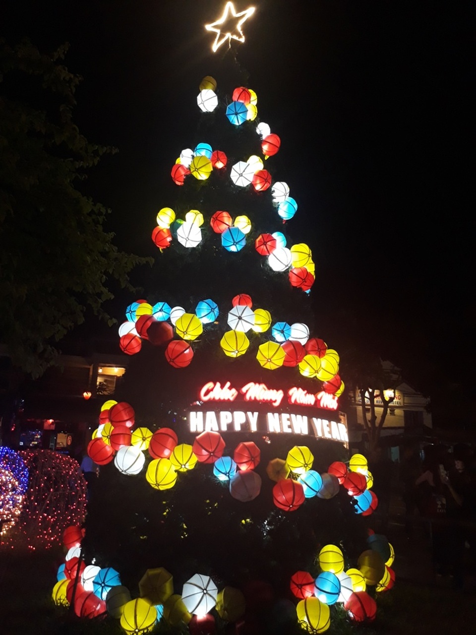 “Lạc lối” ở xứ sở đèn lồng Hội An - 11