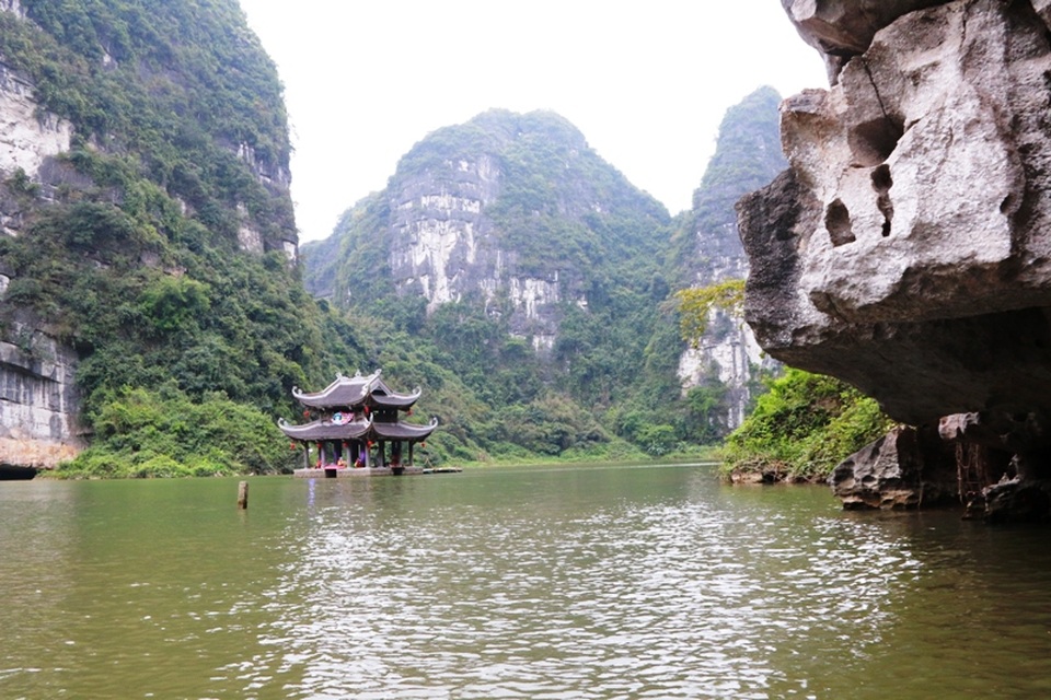 Khám phá “vịnh Hạ Long trên cạn” ở Ninh Bình - 18