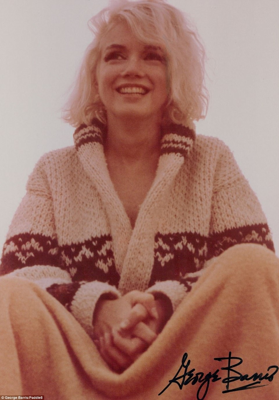 Những bức ảnh được chụp theo đơn đặt hàng của tạp chí Cosmopolitan đối với nhiếp ảnh gia George Barris.