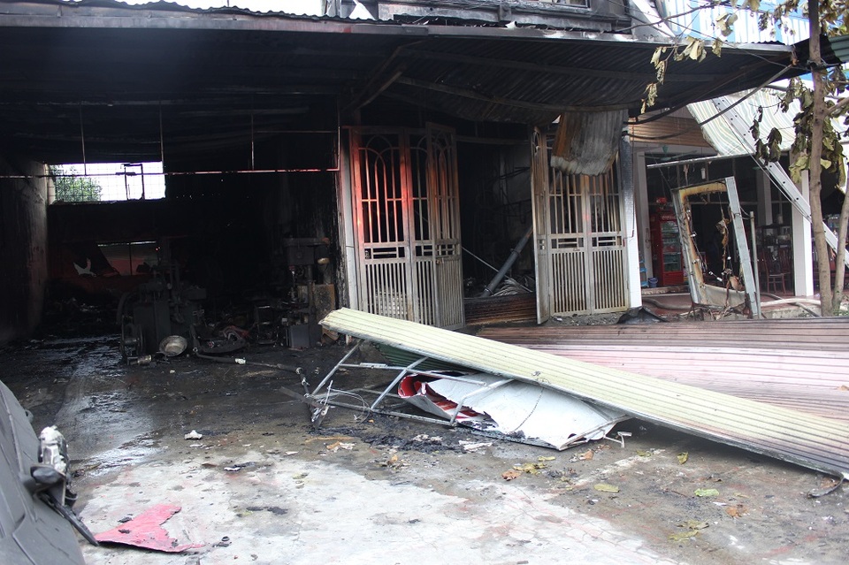 Lời kêu cứu tuyệt vọng trong đám cháy của 2 chị em gái - 1