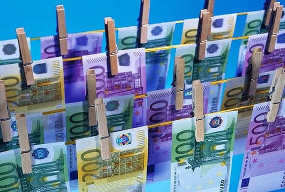 EU yêu cầu tiết lộ chủ sở hữu thật trong hồ sơ Panama Thế giới - 1
Với các quy định mới, EU hy vọng ngăn chặn được nạn rửa tiền và tham nhũng.