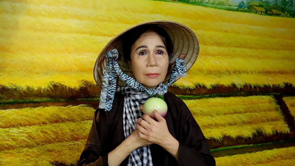 Những điều chưa biết bên trong khu trưng bày tượng sáp ở TPHCM - 13 Thần sắc của diễn viên lão thành Anh Thư.