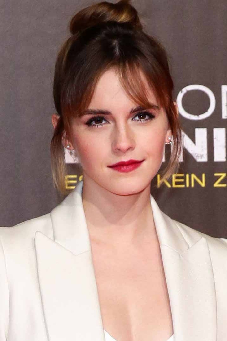 “Tóc mái mưa” khiến người đẹp showbiz “mê mẩn” - 18 Nữ diễn viên Emma Watson