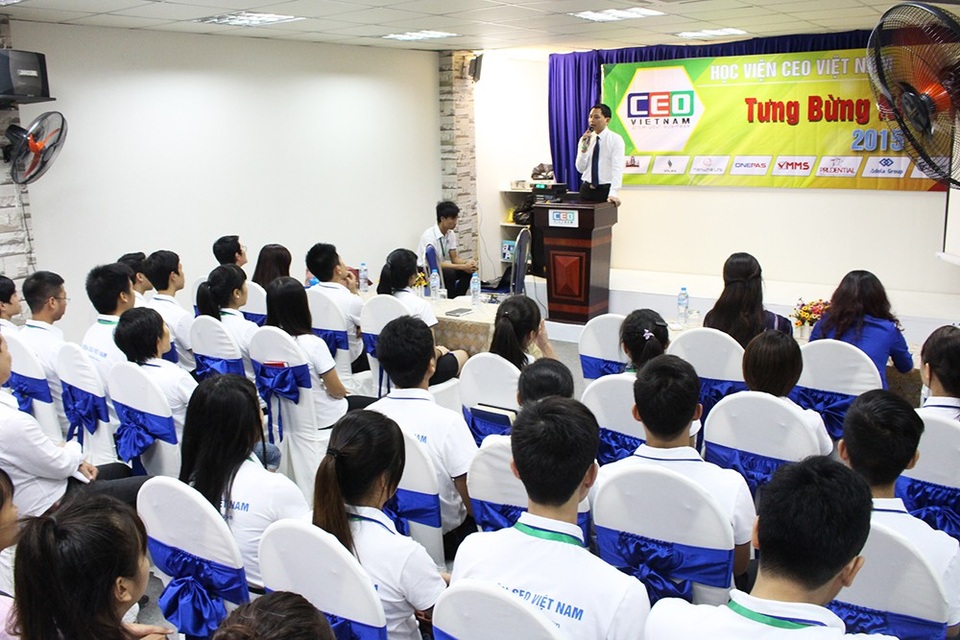 Là chuyên viên kinh doanh giỏi, là trưởng phòng kinh doanh tồi - Lý do tại đâu? - 1 Là chuyên viên kinh doanh giỏi, là trưởng phòng kinh doanh tồi - Lý do tại đâu? - 1